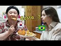 BISAVÓ COREANA COMENDO COXINHA PELA PRIMEIRA VEZ | 증조 할머니께 브라질 만두를 대접했다