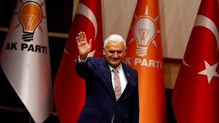 Download Davutoğlu'nun Yerine Yıldırım Geliyor Video MP3 Davutoğlu'nun Yerine Yıldırım Geliyor