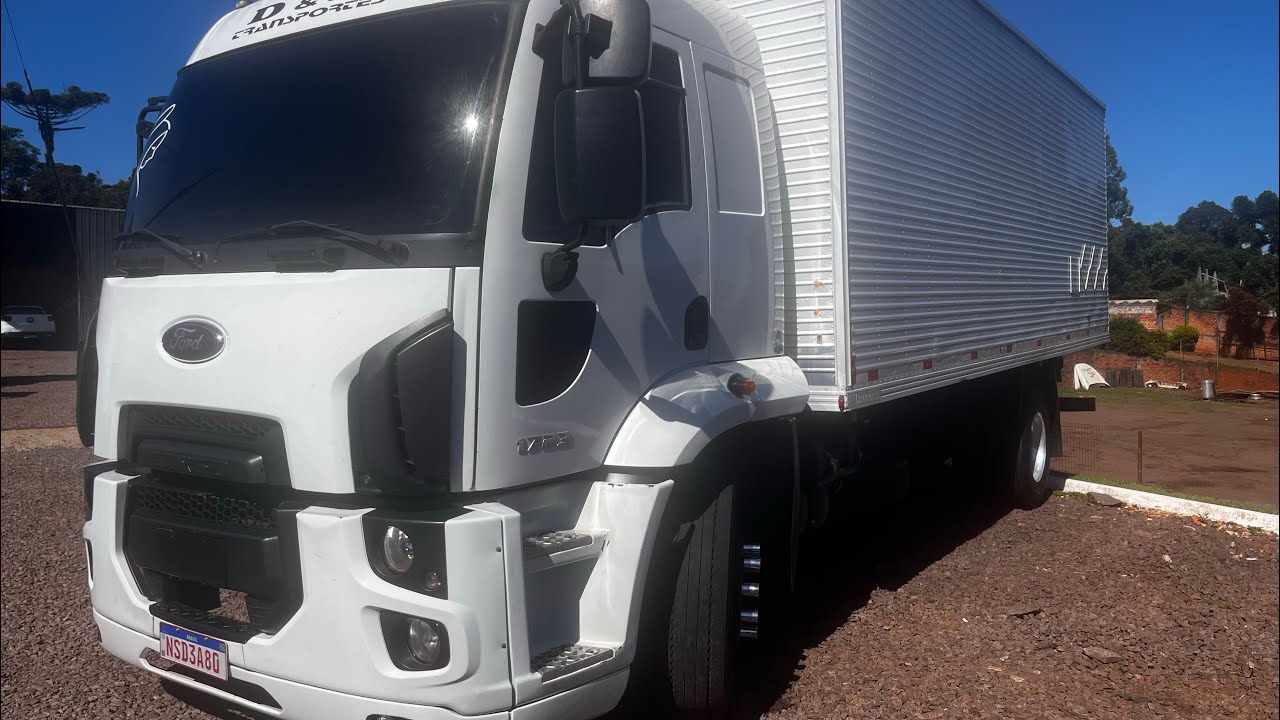 FORD CARGO 1723 - ANO 2013