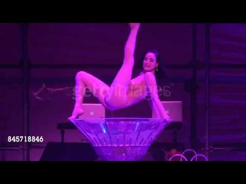 Vídeo: Dita Von Teese no té por del grotesc