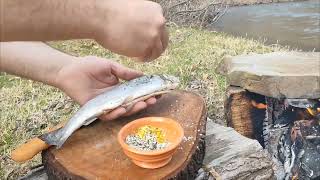 Cooking Fish on stone #survival #camping #cooking #outdoors #viral #asmr #relaxing