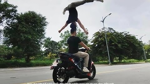 Quốc Cơ, Quốc Nghiệp chạy xe chồng đầu.  Người liên quan nói gì.