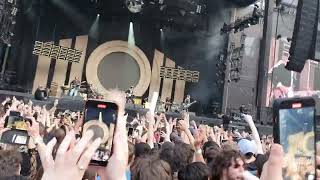 Arctic Monkeys - Brianstorm live @ Emirates Stadium, London 2023