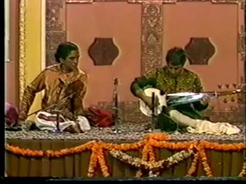 Lalgudi G. Jayaraman and Amjadh Ali Khan in Jugalb...