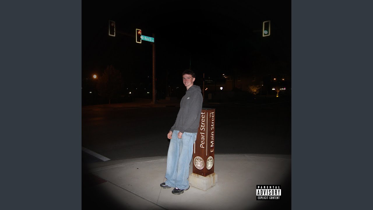 Guarda Tryna Be Mine su YouTube Guarda Tryna Be Mine su YouTube