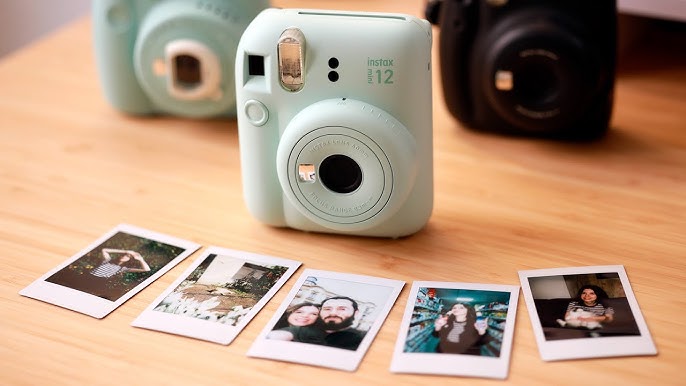 Conoce la nueva instax mini 12 con este review de Gabby Choko!