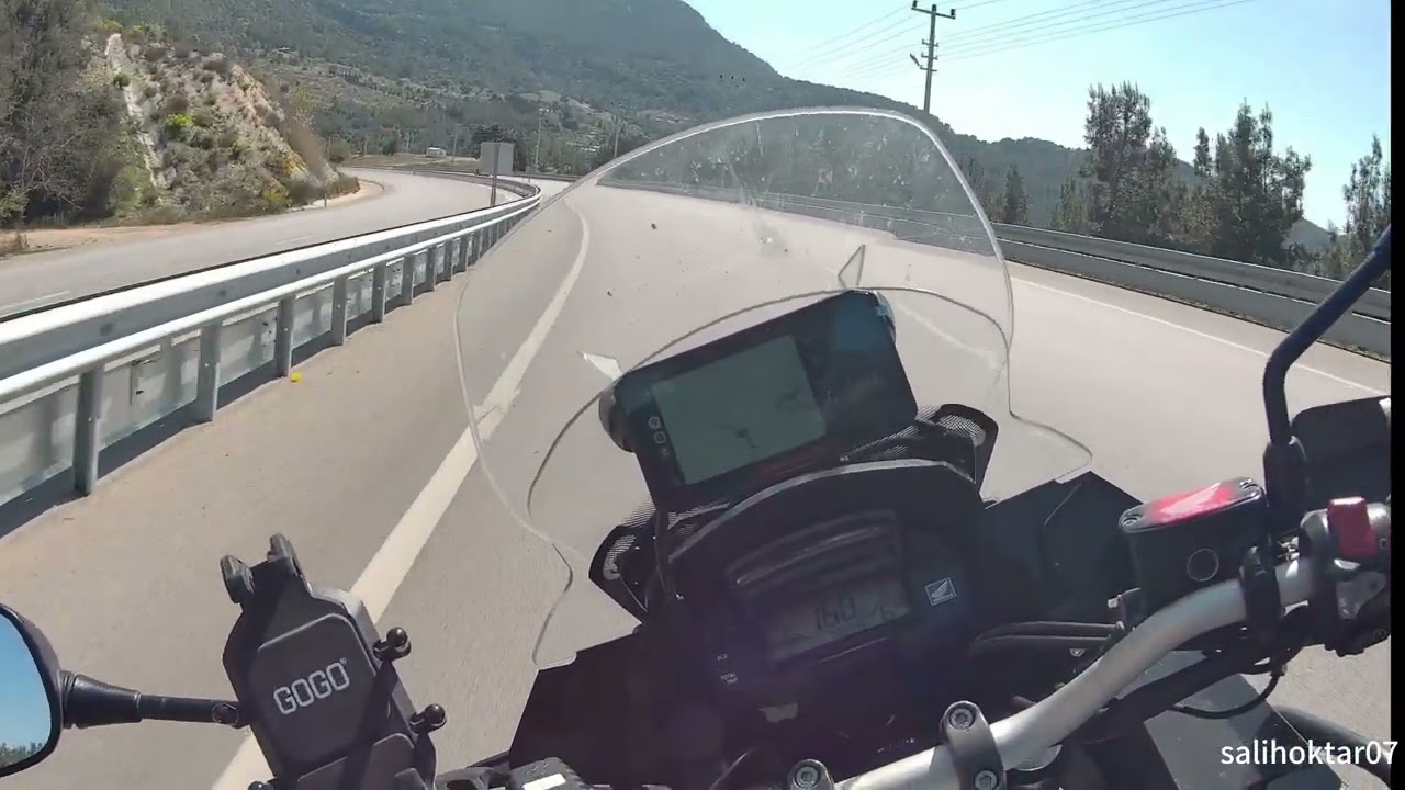 Honda vfr 1200 x ile kumluca virajları