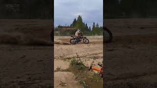 Дрифт на CRF250 Эндуро