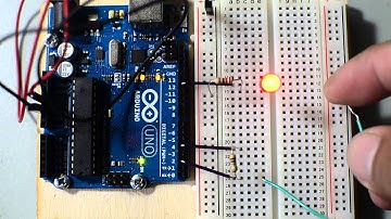 Arduino Starter Kit Projects - Project 13 : Touchy-Feel Lamp