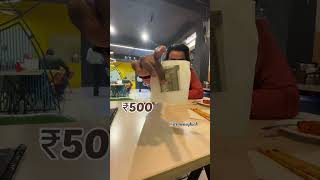 Surprise tip for waiter | Tipping waiter 🤑