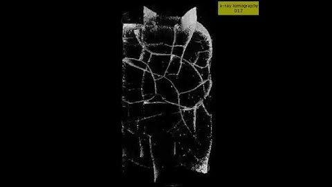 3D crack propagation in a heated cement paste sample captured by X-ray tomography