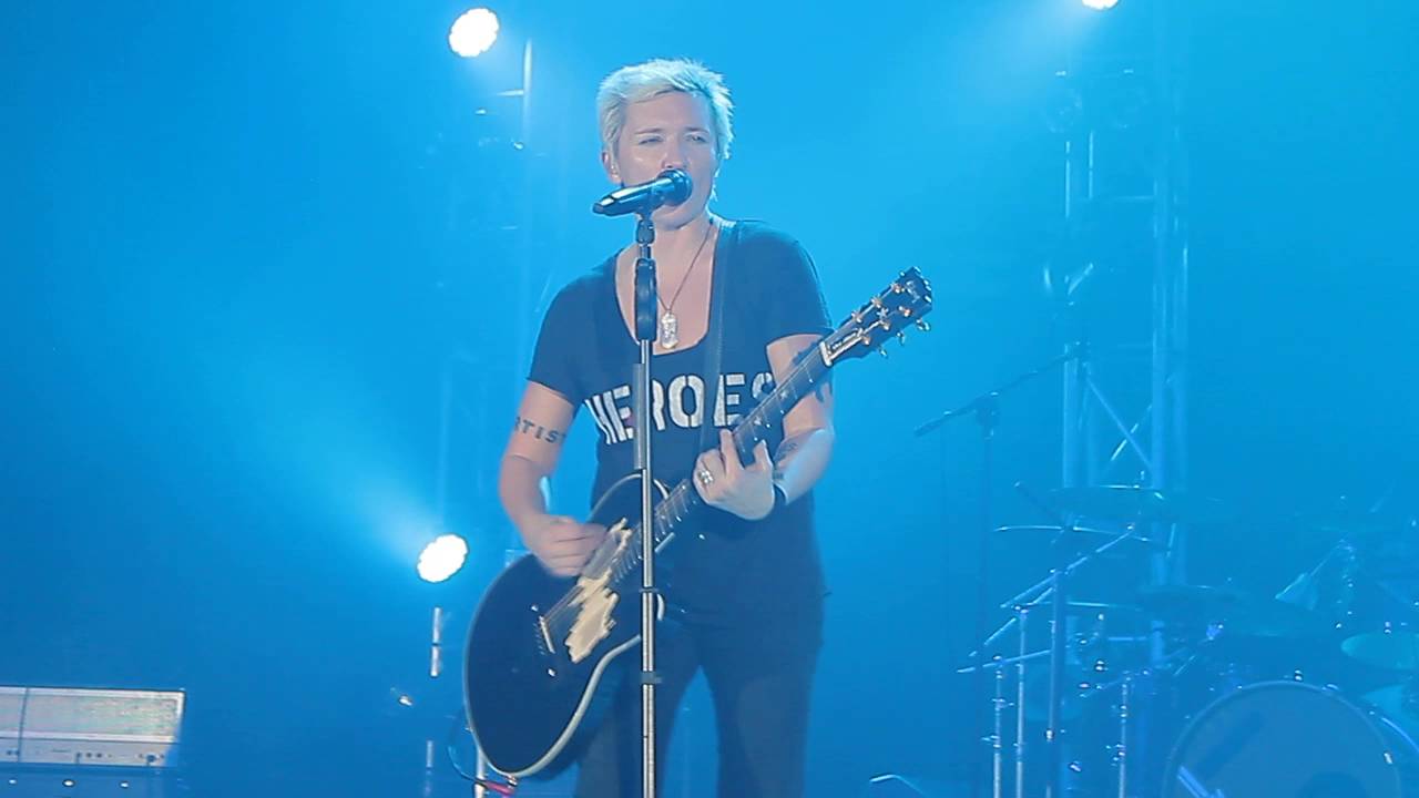 песня морячок ночные снайперы. морячок ночные снайперы клип. поцелуев шелк арбенина. ночные снайперы морячок (2007). диана арбенина морячок.