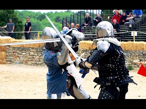 Vídeo: Warhorse Demuestra Un Combate Medieval 