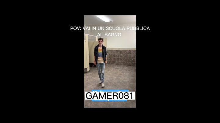 POV: VAI IN UNA SCUOLA PUBBLICA AL BAGNO