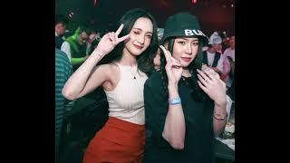 DJ EILEEN【funky house】【拳皇97-天神之音-巴巴的贝-别吸别吸 水调节揍-今晚我是你的人-谦让】