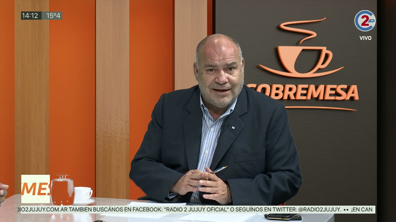 Sobremesa: Héctor Espinoza