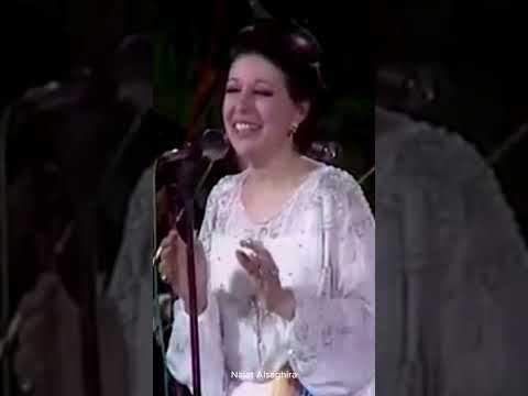 نجاه الصغيره تفرق كتير حتى وأنا معاك والإيد في الإيد