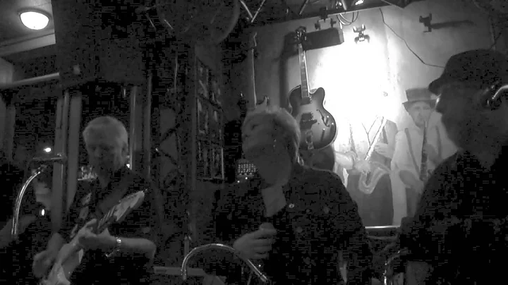 Terri Singing with The Crawdads