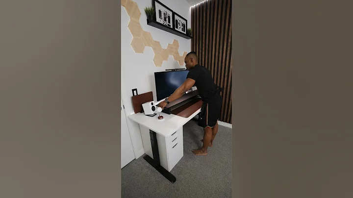This Desk Mat Will Keep Your Desk Clean & Tidy! - DayDayNews