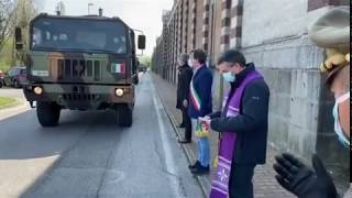 Arrivo dei mezzi militari a Padova con le salme provenienti da Bergamo - Antonio De Poli