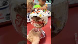 The kids try Friendly’s for the first time!