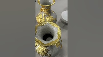 Trên tay Tỏi Công Danh Phú Quý men rạn đắp nổi kênh bông dát vàng tại Gốm Trà My Bát Tràng #gomsu