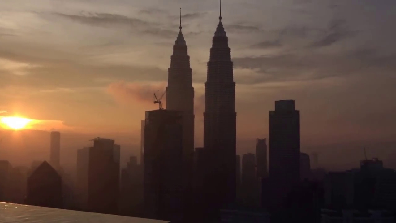 The Face Platinum Suites in Kuala Lumpur with incredible Skydeck view