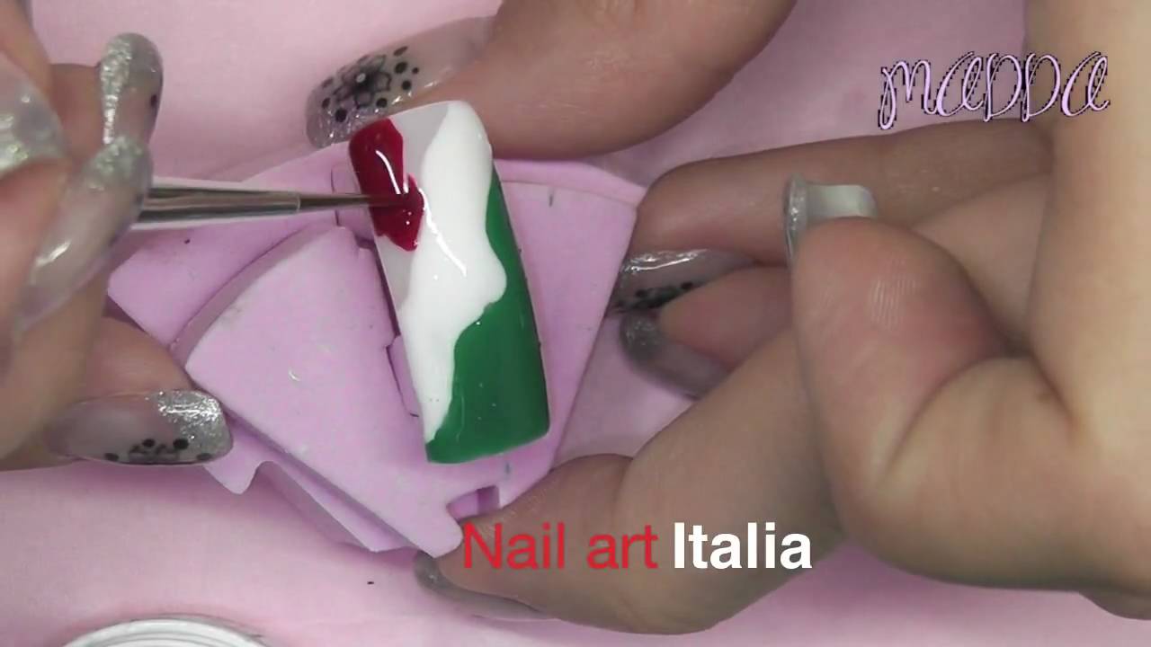 OH Fashion Stick on Nails & Fake Nails, Italy Flag, manicure, 24 counts -  Walmart.com