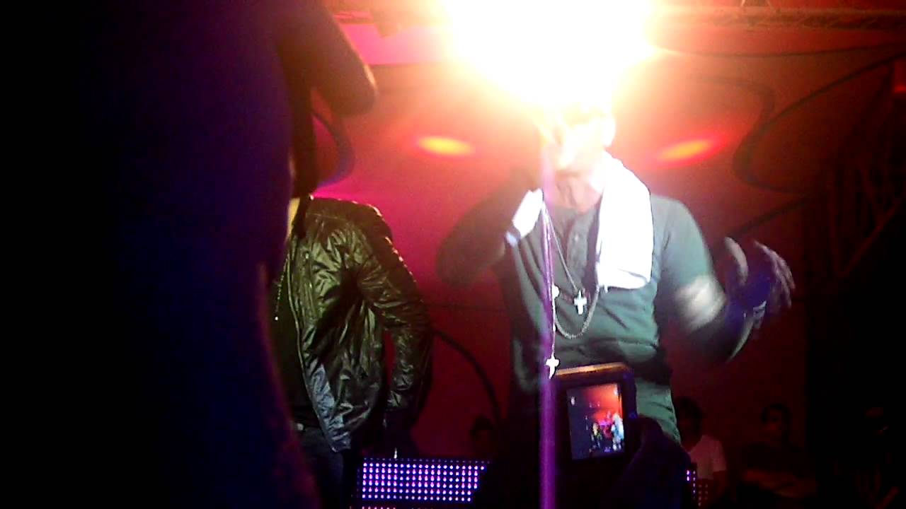 Alexis & Fido • Privilege • Parte 1