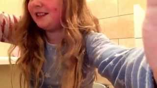 Bath time with Alice 2