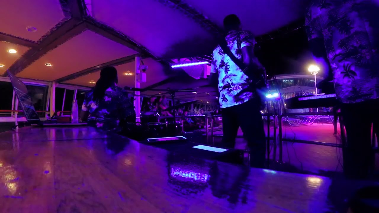 Pool Side Jam - ❤️‍🔥Hot Hot Hot❤️‍🔥