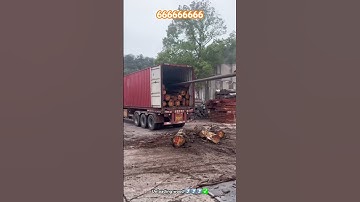 Creative tool : Unloading wood from containers