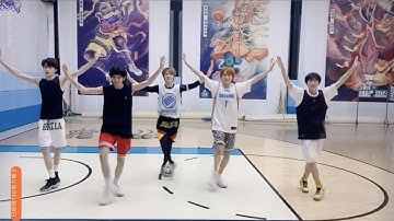 Zhang Xingte & friends dance CHUANG2021 theme song 张星特 俞更寅 代少冬 叶皓然 陈俊洁 重温创造营主题曲《我们一起闯》| 7/6/21 闯人篮球赛