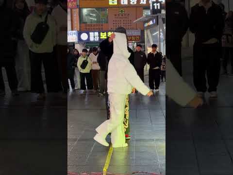 #춤추는곰돌 #춤추는곰돌의랜덤댄스 #AFSTARZ #MUSIC #DANCE #KPOP #댄스 #<strong>hoodie</strong> #challenge #illit