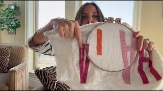 Punch Needle Pillow: How to Use a Round Embroidery Hoop with a Rectangular Project #punchneedle