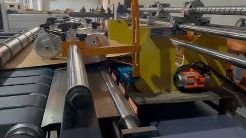 Máy cắt giấy dao quay ZMC