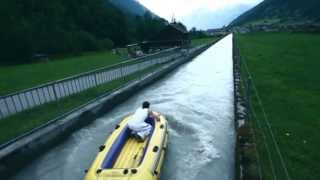 Got A Go - Monkey Gainer,from a bar to a Boat