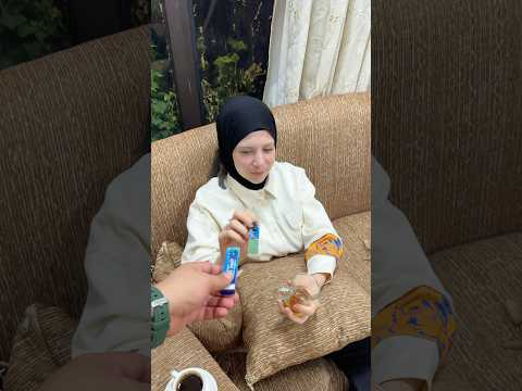 مرتي بتحب تتعامل مع الصراصير يلي متلها 