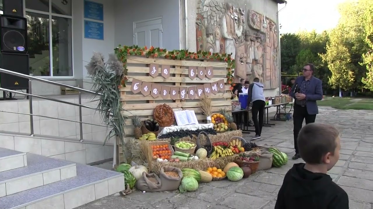 Пение группы. - YouTube