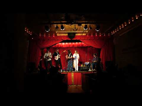 Maya de Vitry - "Magazine" - Live at Jalopy Theatre, Brooklyn, NY