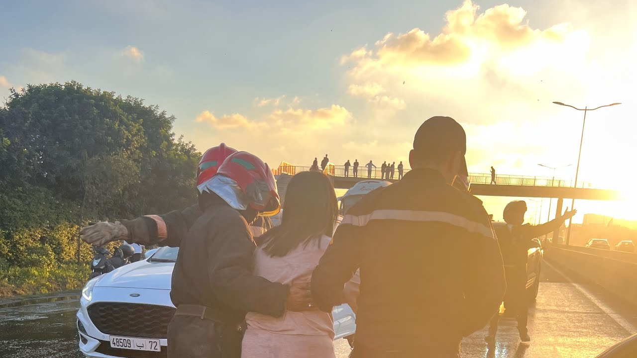 فاجعة على الطريق في الدار البيضاء فقدان طفلة صغيرة والأب والأم في حالة انهيار