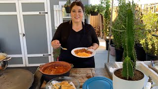 Chiles Rellenos En Salsa y Burritos De Chiles Rellenos