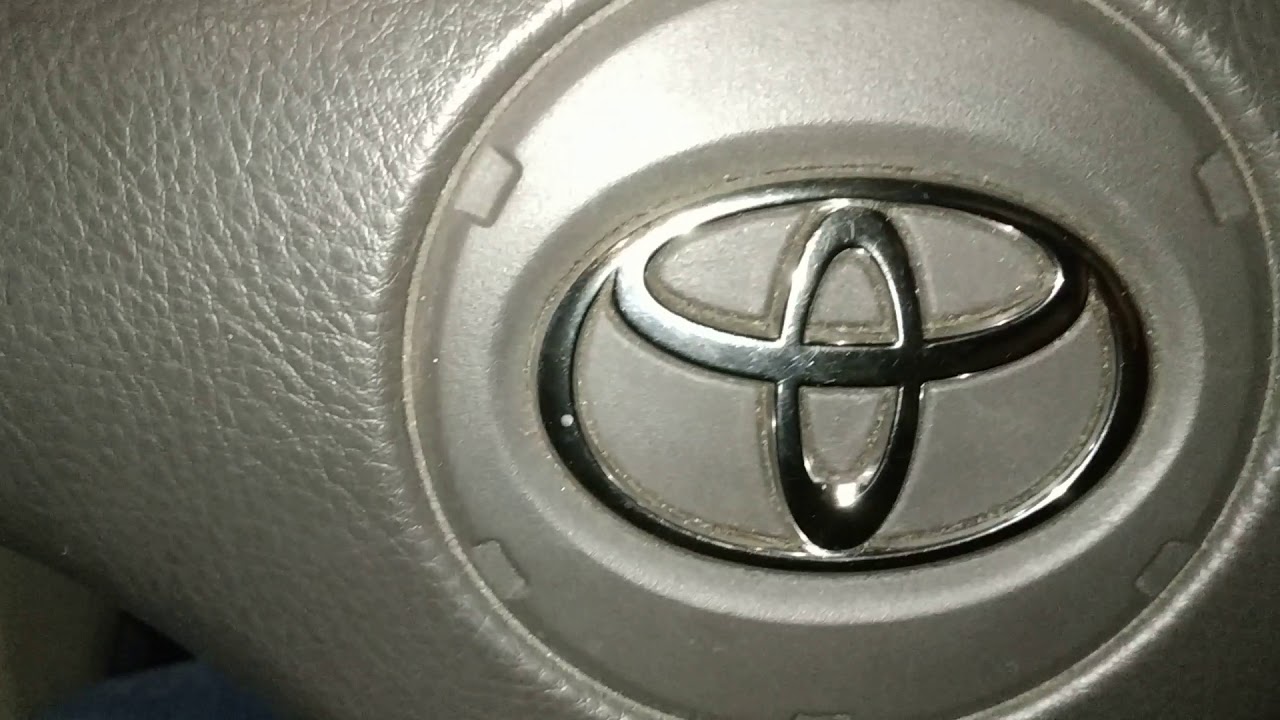 На работающем двигателе самопроизвольно срабатывает стартер. - YouTube