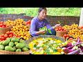 Harvesting Sour Mangoes & Persimmons to Sell at Market - Cook Yummy Food for Lunch with Single mom