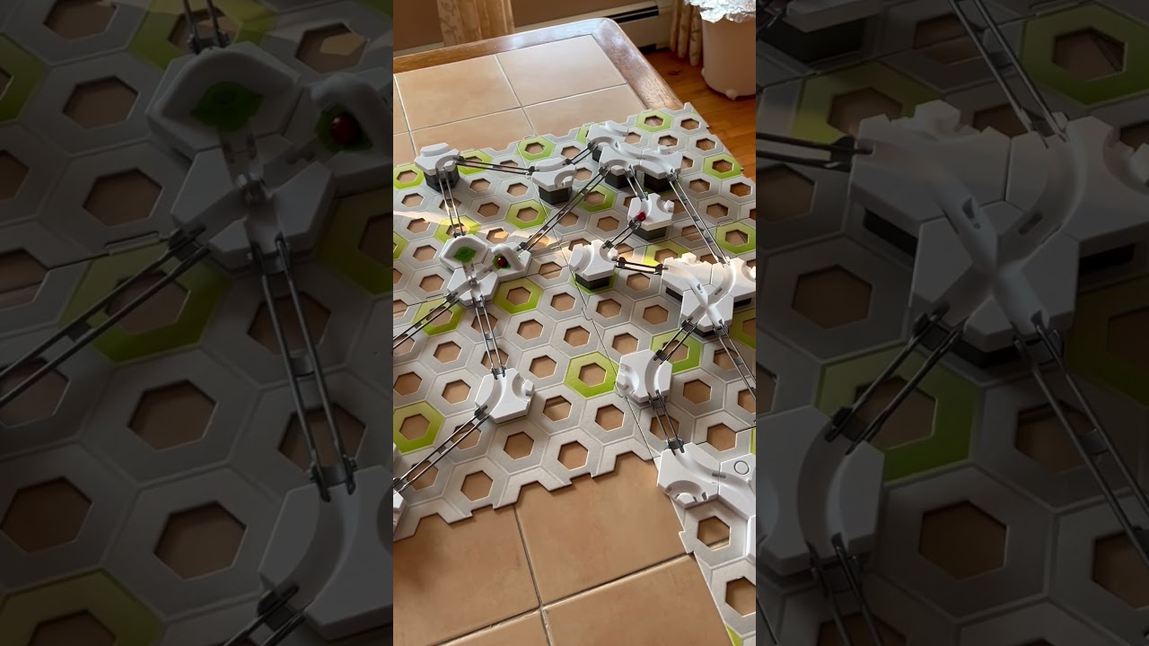 THE ENDING IS SOOOO SATISFYING!!!😃 