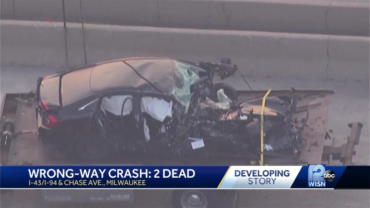 Two die in wrong-way crash on I-43