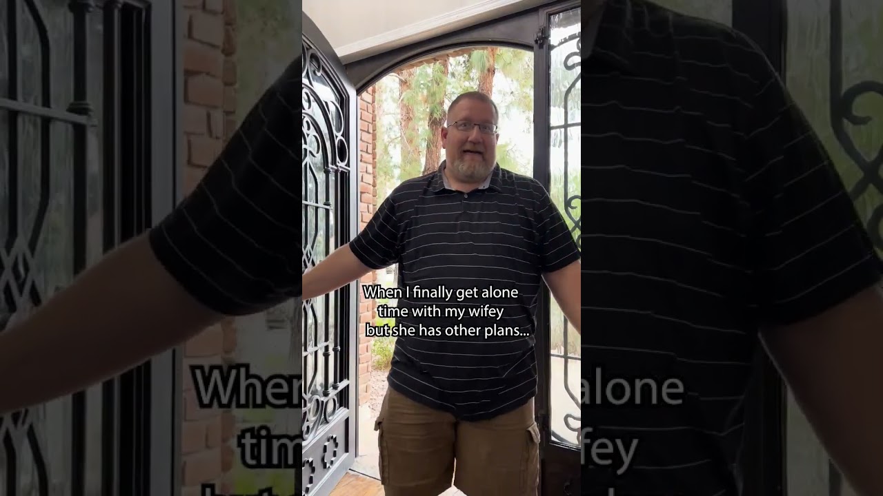 At least she looks good doing it!