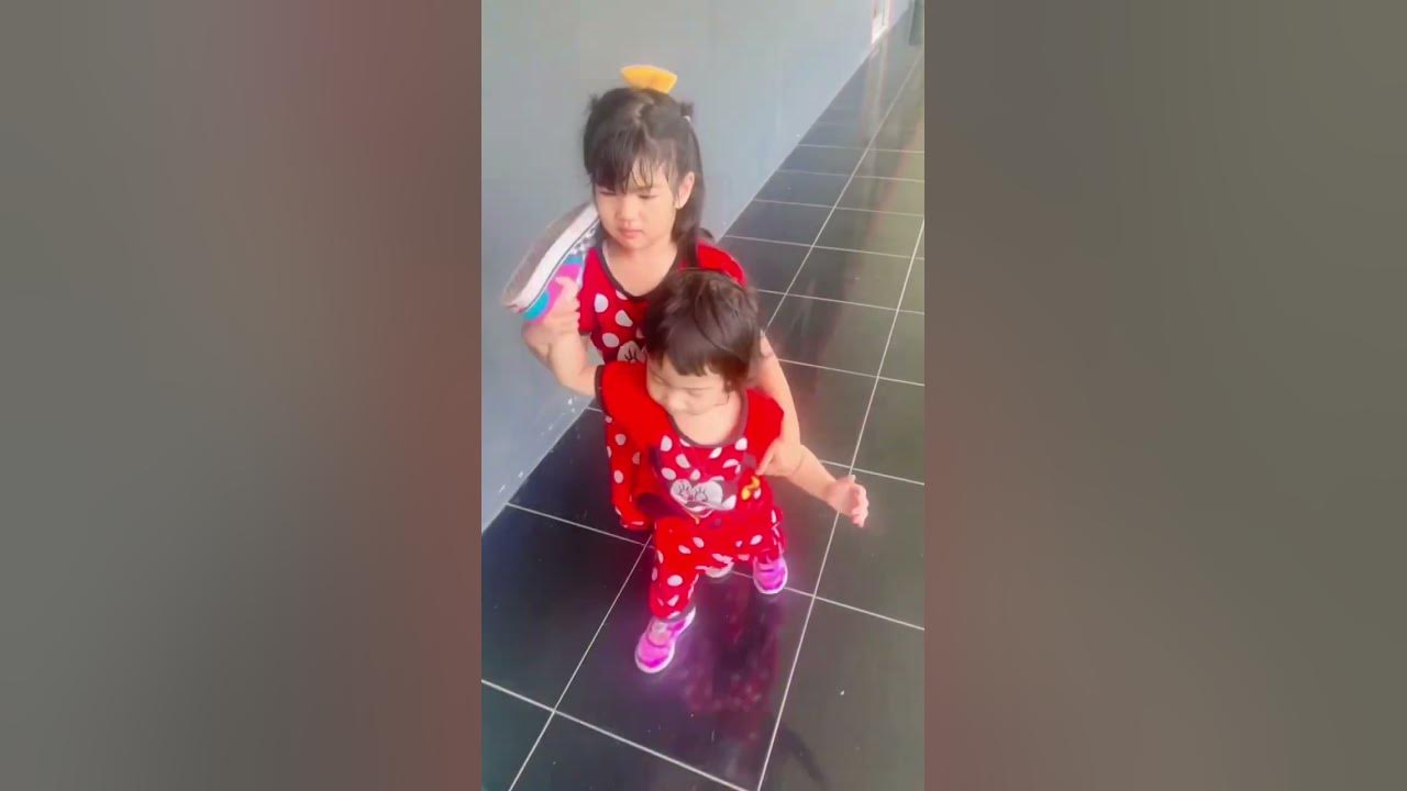SEPATU DIAMBIL ADEK🥲 #viralvideos #modelcilik #modelcilik #viralvideo