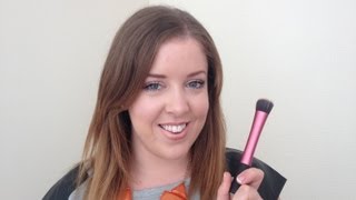 How to use a stippling brush to apply foundation - Quick, flawless foundation routine