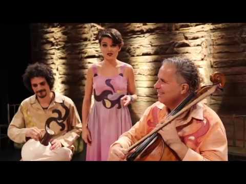 Blackbird - Estrela Blanco